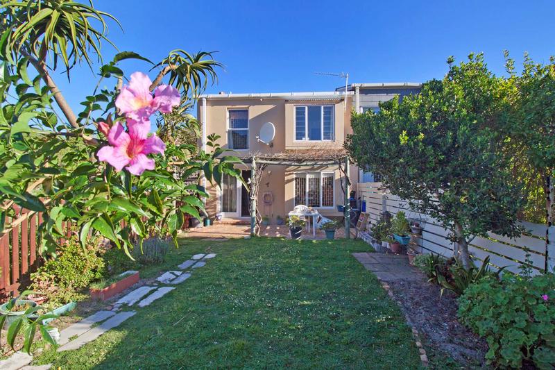 3 Bedroom Property for Sale in Fish Hoek Western Cape